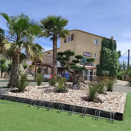 Camping Super Mobil-home Aux Sables Du Midi